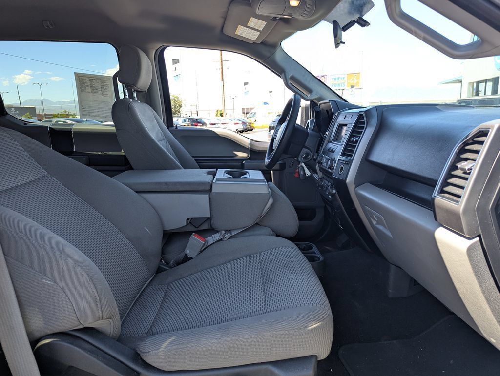 Used 2018 Ford F150 XLT AWD/4WD image 33