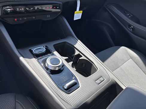 New 2026 Jeep Cherokee Laredo image 37