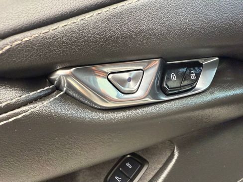 Used 2021 Chevrolet Corvette Stingray Preferred Conv w/ Z51 Performance Package image 24