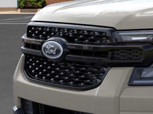 New 2025 Ford Ranger XLT image 17