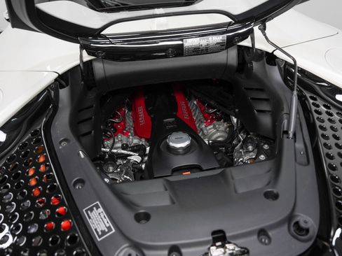 Used 2023 Ferrari SF90 Spider AWD/4WD image 49