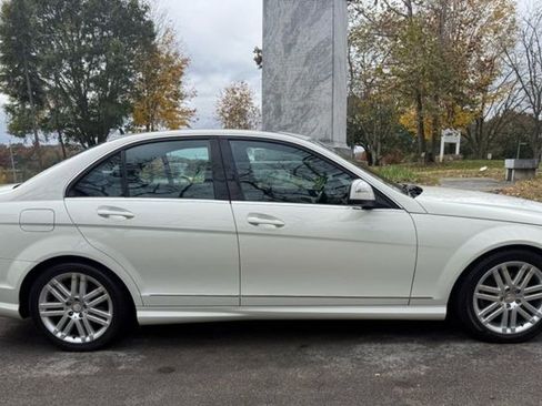 Used 2008 Mercedes-Benz C 300 Sport image 6