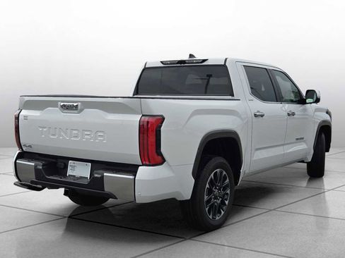New 2026 Toyota Tundra Limited AWD/4WD image 17