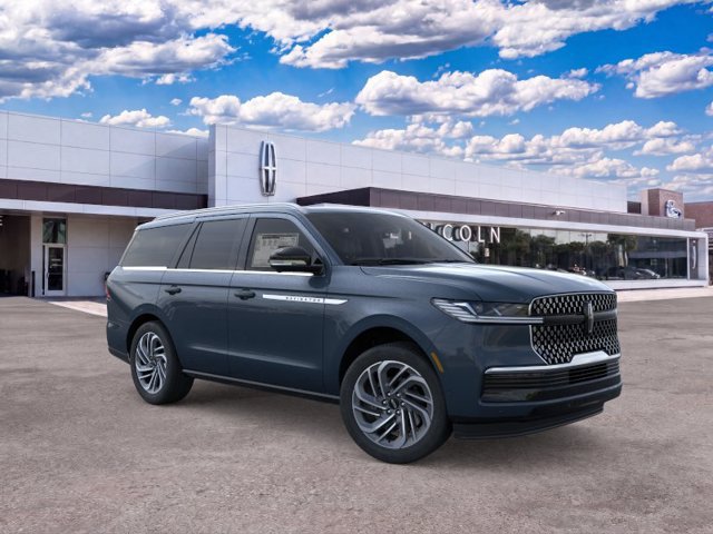 New 2026 Lincoln Navigator Reserve AWD/4WD image 7
