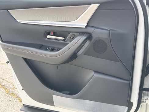 New 2026 MAZDA CX-90 Plug-In Hybrid w/Premium Sport image 18