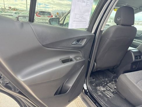 Used 2024 Chevrolet Equinox LT w/ LPO, Floor Liner Package image 9
