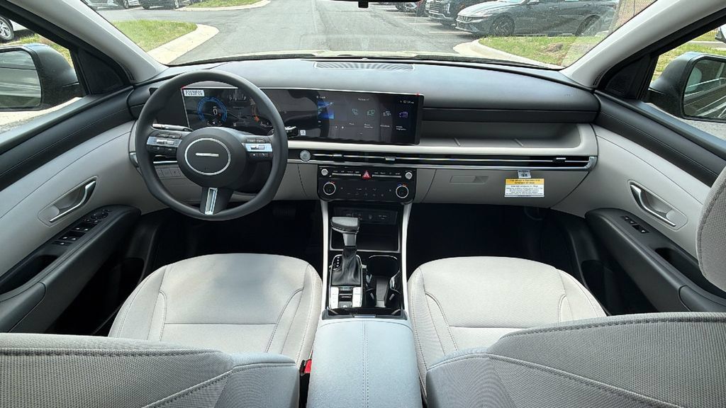 New 2026 Hyundai Tucson SEL Plus FWD image 25