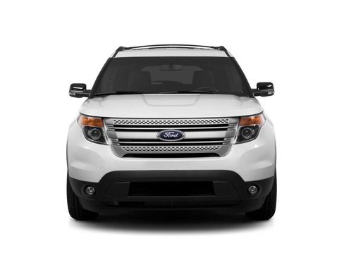 Used 2015 Ford Explorer XLT w/ Equipment Group 201A AWD/4WD image 4