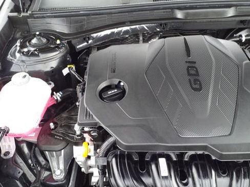 Certified 2025 Hyundai Sonata SEL image 16