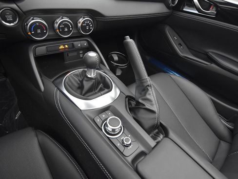 New 2026 MAZDA MX-5 Miata Grand Touring w/ Weather Package RWD image 33