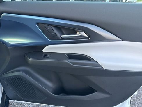 New 2026 Chevrolet Equinox EV LT w/ Convenience Package II image 27