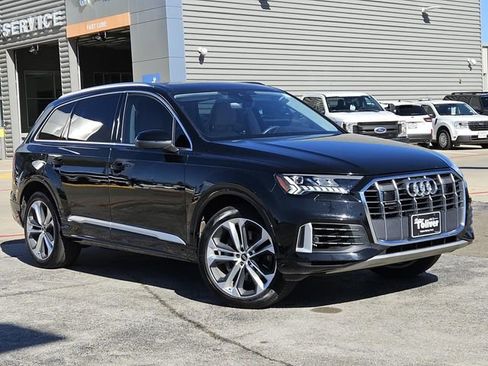 Used 2023 Audi Q7 3.0T Premium Plus image 2