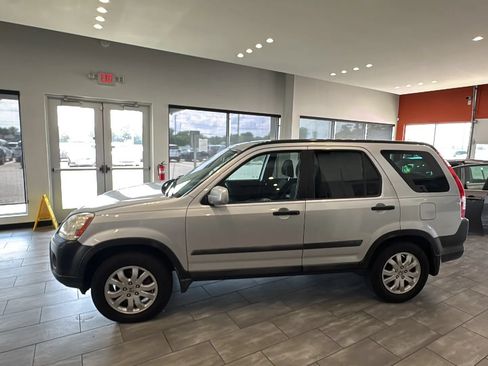 Used 2006 Honda CR-V EX image 11