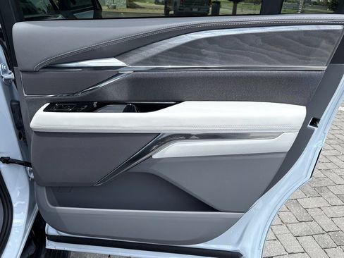 New 2026 Cadillac Escalade IQ AWD Sport 1 w/ LPO, Floor Liner Package image 57