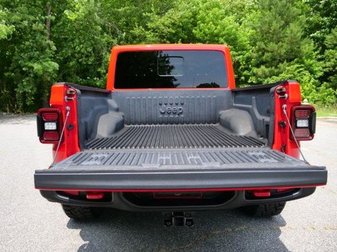 Used 2022 Jeep Gladiator Rubicon w/ LED Lighting Group AWD/4WD image 31