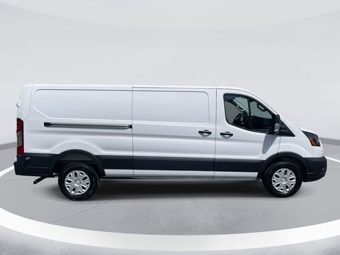 New 2025 Ford Transit 250 Low Roof image 3