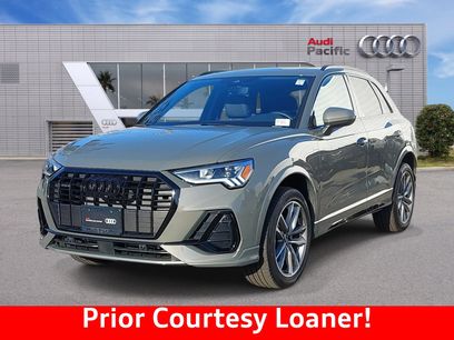 Certified 2025 Audi Q3 2.0T Premium w/ Convenience Package