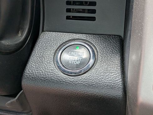 Used 2017 Ford F250 Lariat w/ Lariat Ultimate Package AWD/4WD image 22