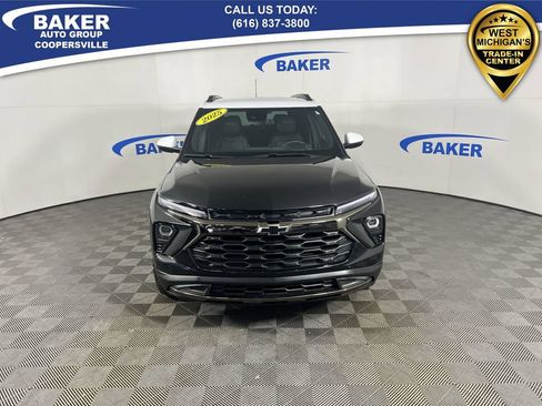 Used 2025 Chevrolet TrailBlazer ACTIV image 3