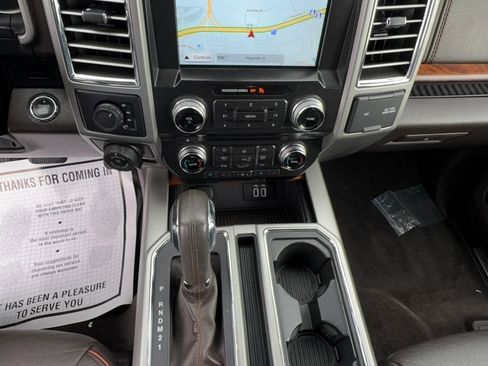 Used 2016 Ford F150 King Ranch w/ Equipment Group 601A Luxury AWD/4WD image 16