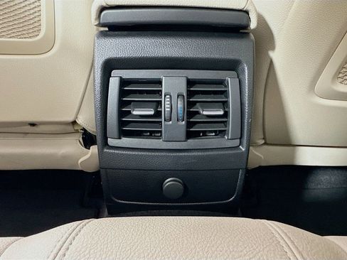 Used 2019 BMW M240i Coupe image 23