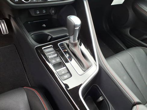 Used 2025 Acura ADX A-Spec image 11