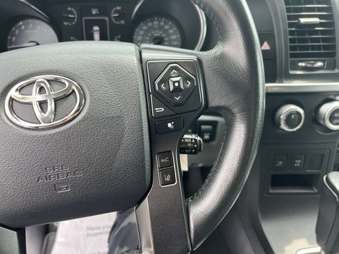 Used 2019 Toyota Sequoia Limited AWD/4WD image 20