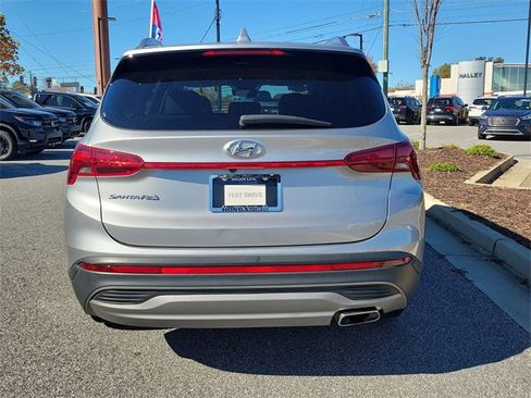 Used 2023 Hyundai Santa Fe SEL image 5