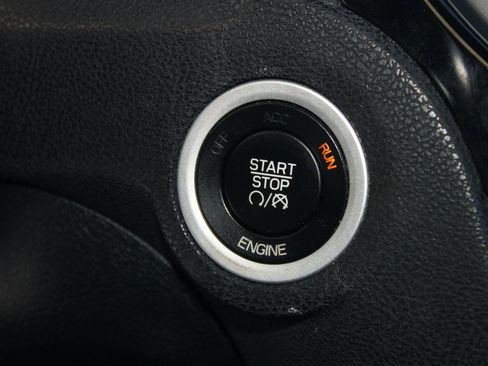 Used 2016 Chrysler 300 S image 25