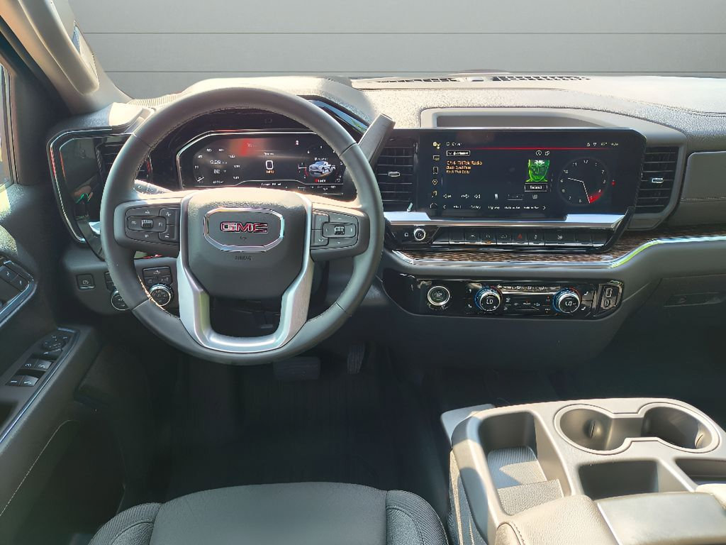 Used 2024 GMC Sierra 1500 Elevation w/ LPO, Elevation Black Package AWD/4WD image 31