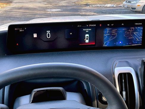 Used 2025 Ford Expedition Max Active image 20