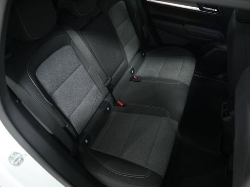 Used 2025 GMC Terrain Elevation image 18