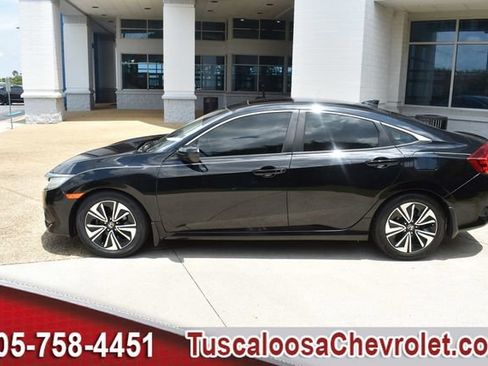 Used 2018 Honda Civic EX-T image 6