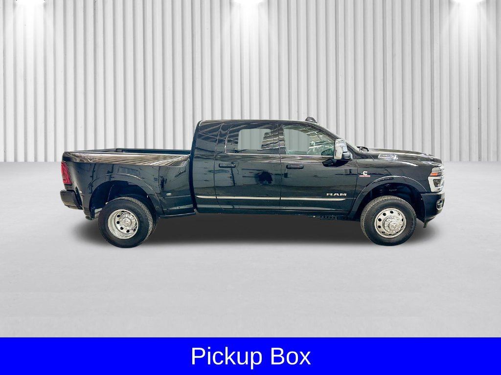 Used 2026 RAM 3500 Limited w/ Bed Utility Group AWD/4WD image 5