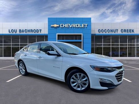 Used 2025 Chevrolet Malibu LT FWD image 1