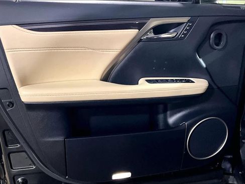 Used 2022 Lexus RX 450hL Luxury w/ Cold Area Package (CT) image 20