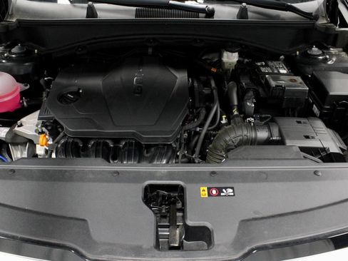 Used 2025 Kia Sportage EX w/ Premium Package AWD/4WD image 17