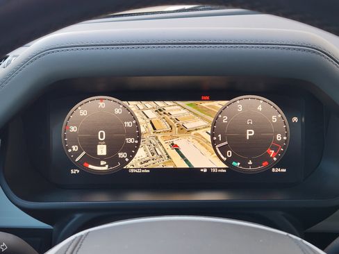 Used 2023 Land Rover Defender 130 First Edition image 15