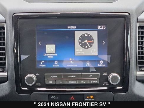 Used 2024 Nissan Frontier SV w/ SV Convenience Package RWD image 21