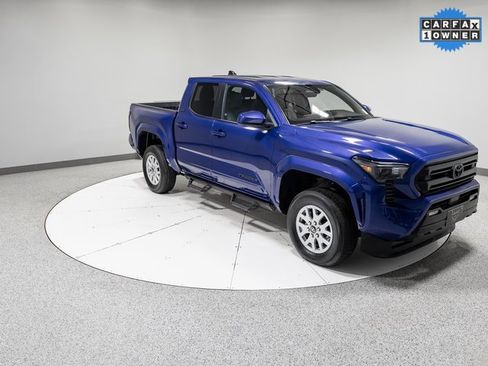 Used 2025 Toyota Tacoma SR5 image 27