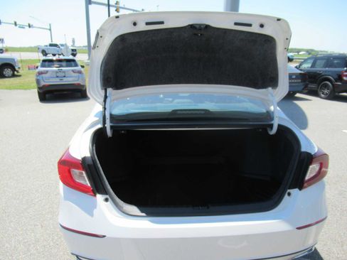 Used 2022 Honda Accord Sport image 20