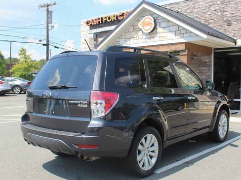 Used 2013 Subaru Forester 2.5X Premium w/ All-Weather Pkg AWD/4WD image 5