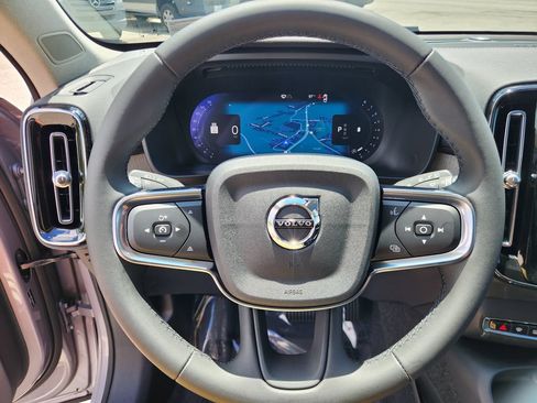 New 2026 Volvo XC40 B5 Ultra w/ Protection Package Premier AWD/4WD image 19