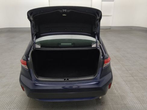 Used 2022 Toyota Corolla LE image 29