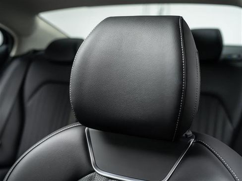 New 2026 Genesis G70 2.5T Prestige RWD image 19