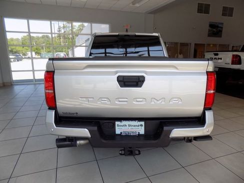 Used 2024 Toyota Tacoma TRD Sport w/ TRD Sport Upgrade Package RWD image 6