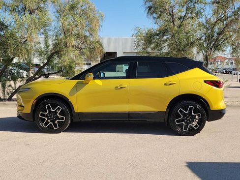 Used 2024 Chevrolet Blazer RS w/ Enhanced Convenience Package FWD image 5