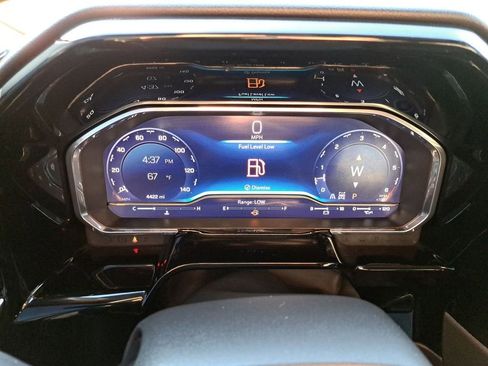 Used 2025 Chevrolet Silverado 1500 LT Trail Boss w/ Convenience Package II image 29