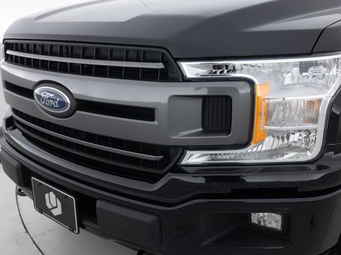 Used 2018 Ford F150 XLT w/ Equipment Group 302A Luxury image 16