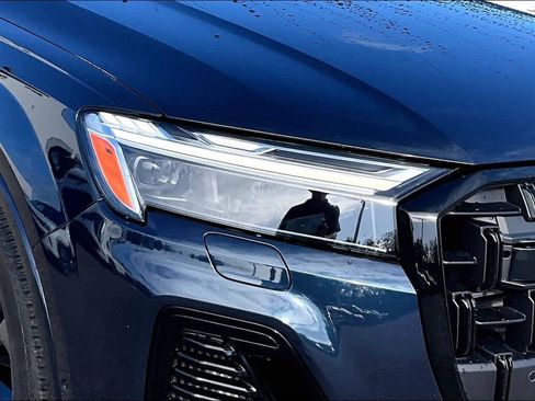 Certified 2025 Audi Q7 3.0T Premium Plus image 12